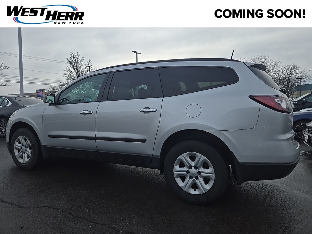 Used 2017 Chevrolet Traverse LS SUV