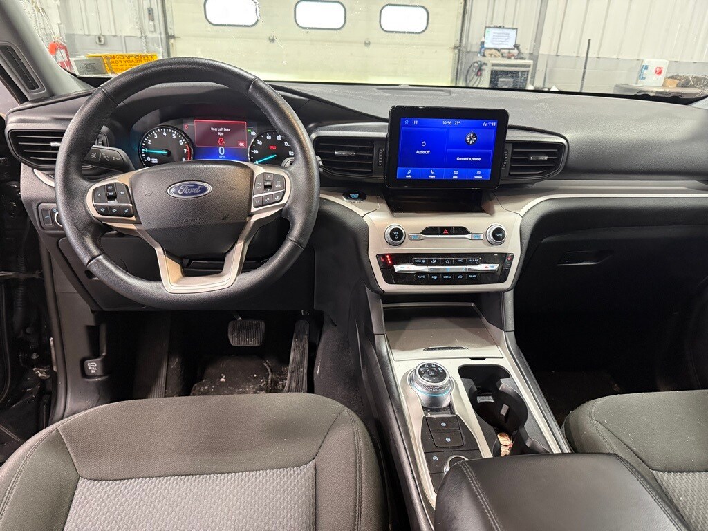 Used 2024 Ford Explorer XLT SUV