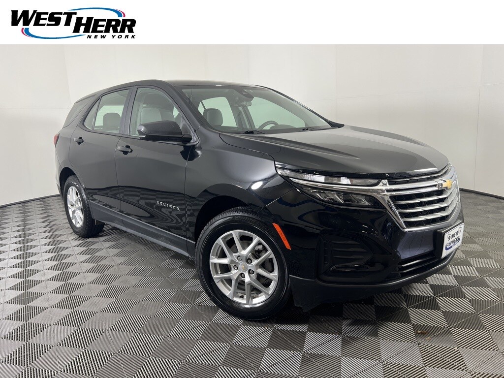 Used 2023 Chevrolet Equinox LS w/1LS SUV