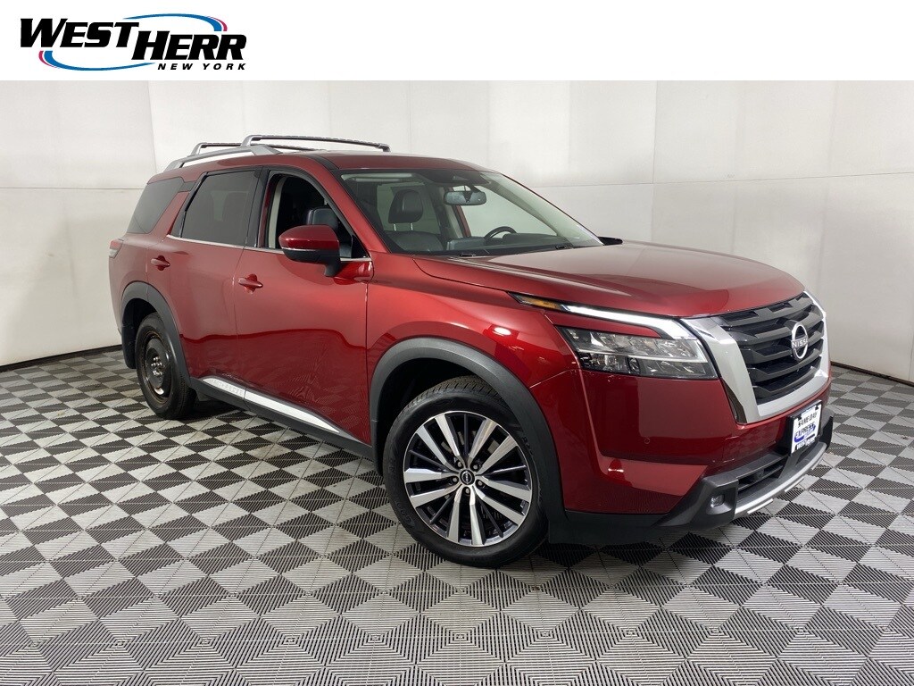 Used 2022 Nissan Pathfinder Platinum SUV
