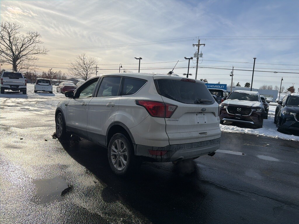 Used 2019 Ford Escape SE SUV