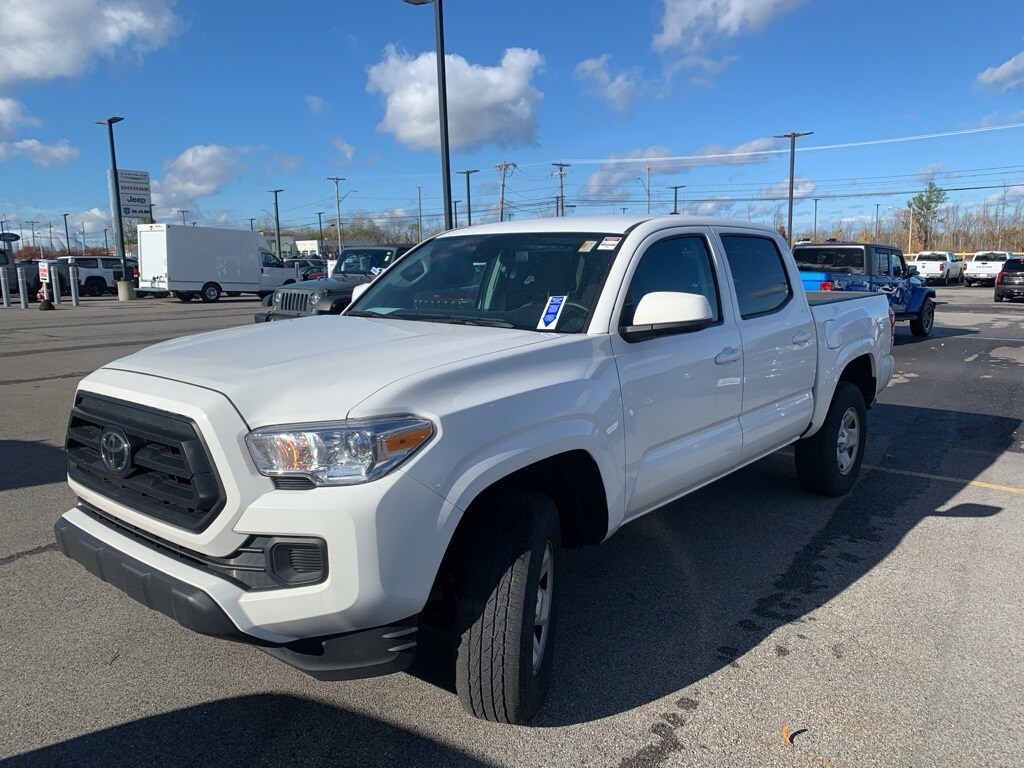 2023 Toyota Tacoma SR V6 photo 4