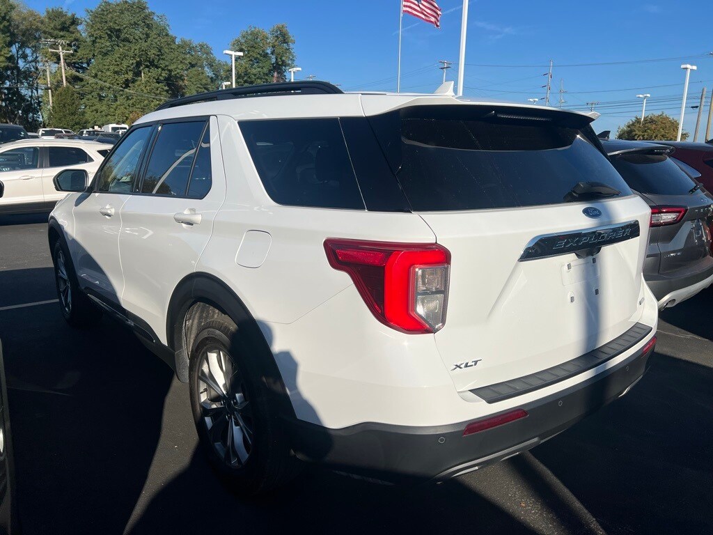 2020 Ford Explorer XLT photo 3