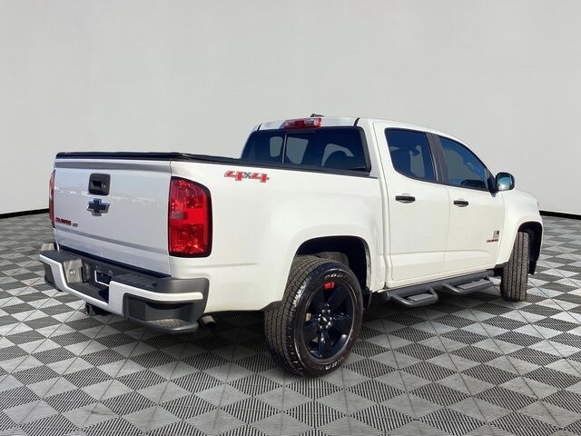2019 Chevrolet Colorado LT photo 2