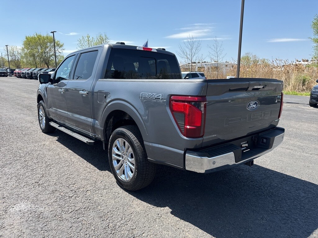 2024 Ford F-150 XLT photo 3