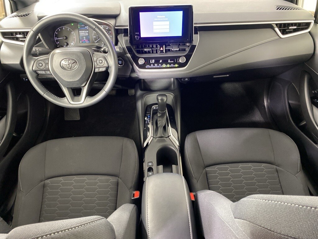 2023 Toyota Corolla SE photo 2
