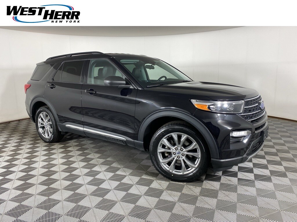 Used 2022 Ford Explorer XLT SUV
