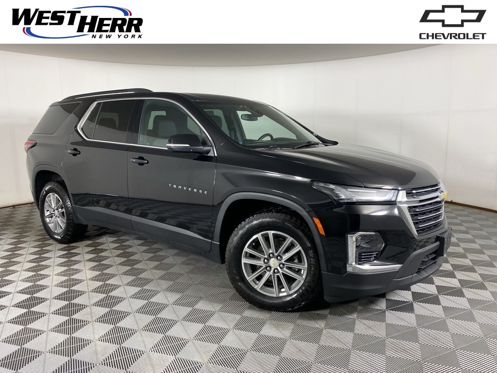 Used 2023 Chevrolet Traverse LT Cloth w/1LT SUV