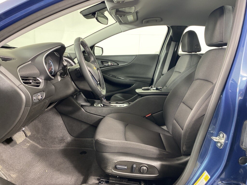 Used 2024 Chevrolet Malibu RS Sedan