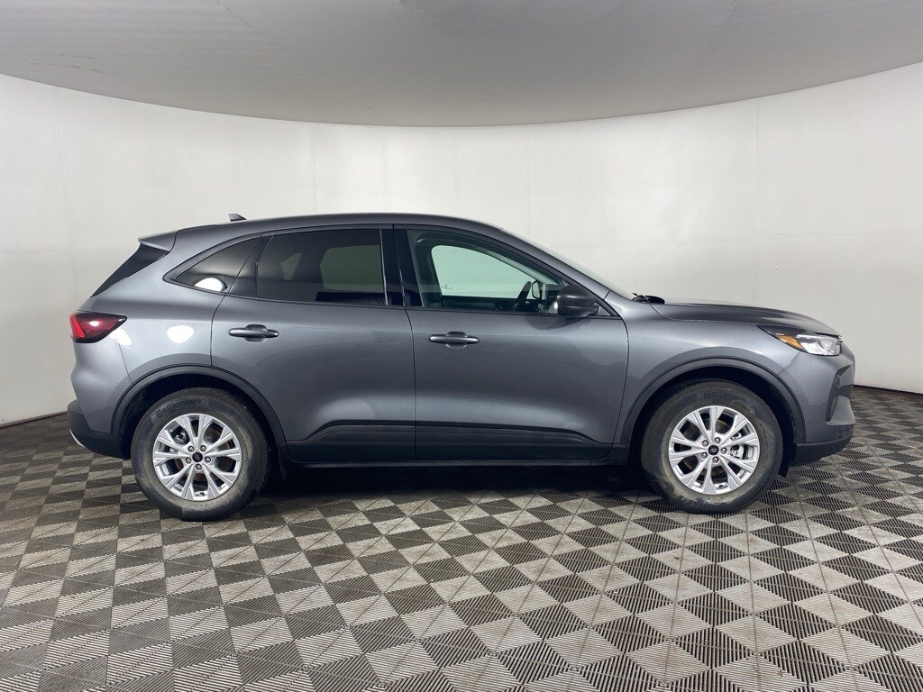 2025 Ford Escape Active photo 4