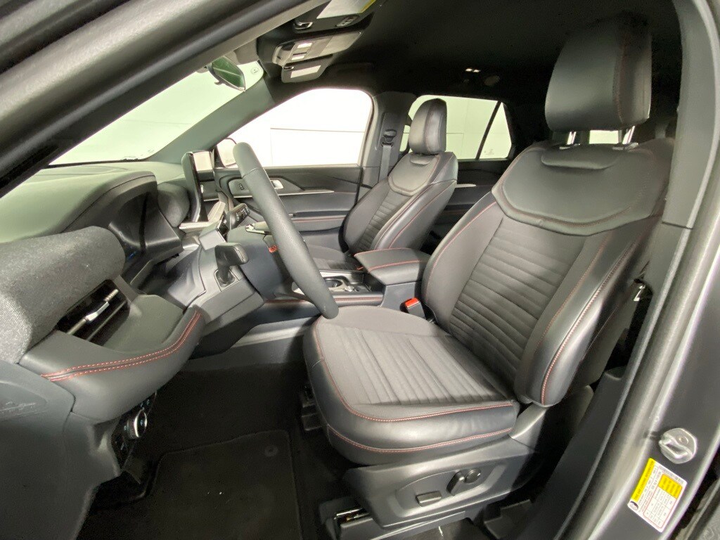 Used 2025 Ford Explorer ST-Line SUV