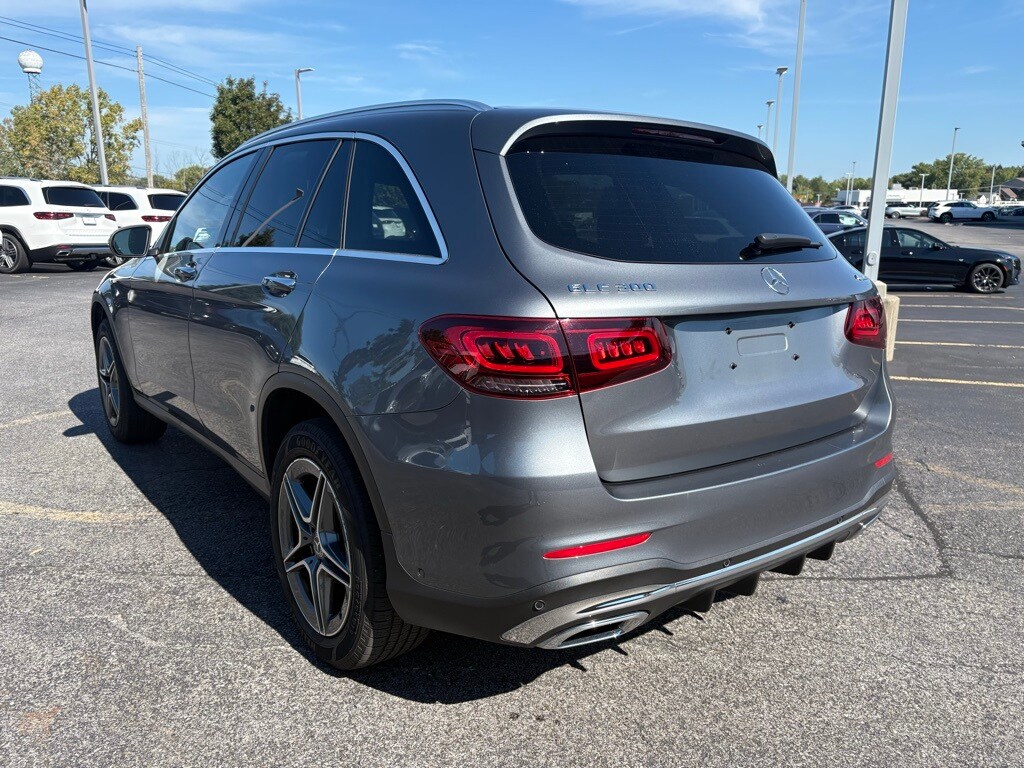 2022 Mercedes Benz GLC 300 4MATIC photo 3