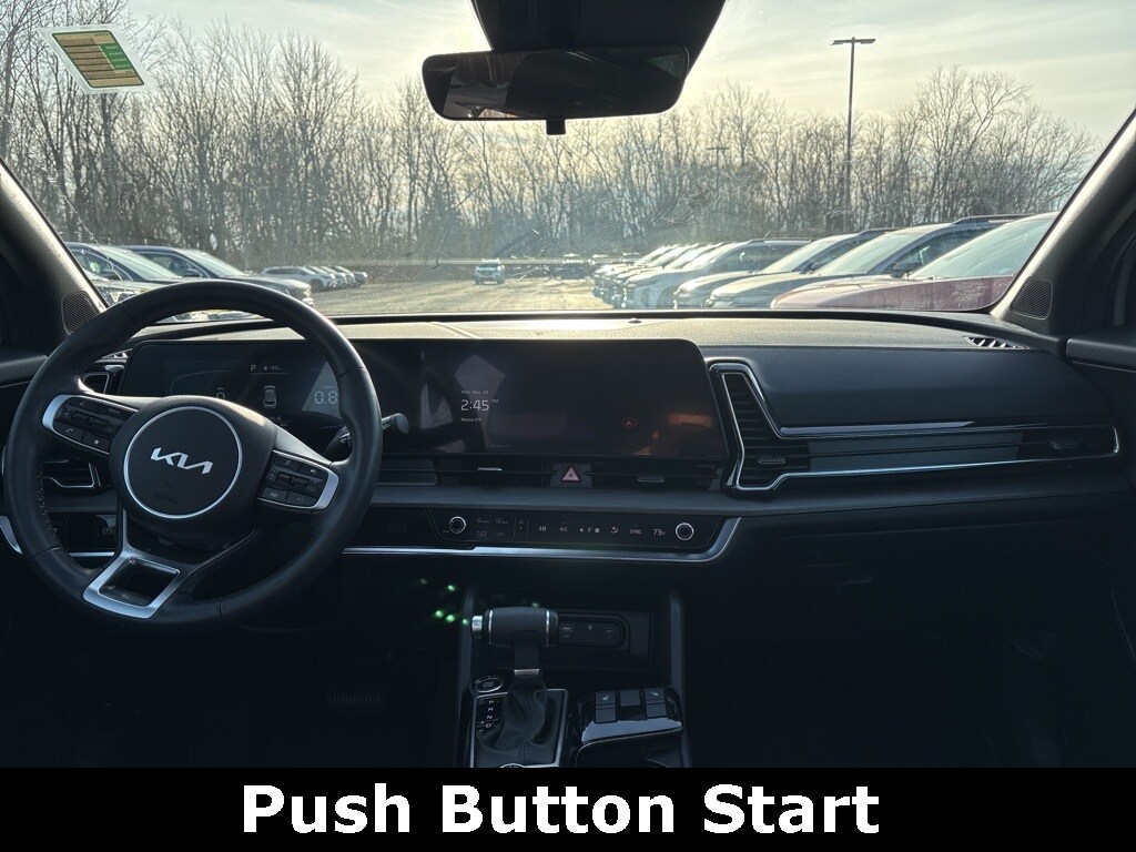 2024 Kia Sportage X-Line photo 2