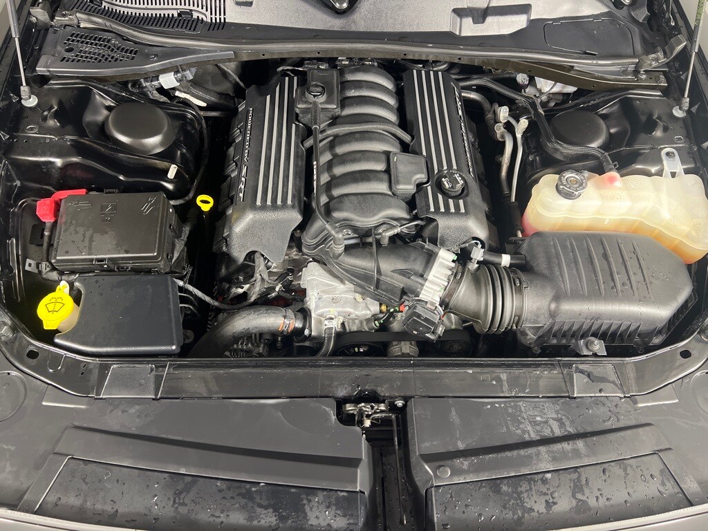2022 Dodge Challenger R/T Scat Pack photo 3