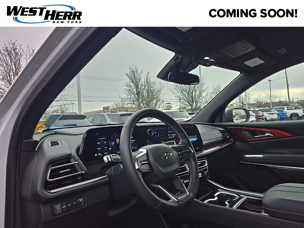 Used 2024 Chevrolet Traverse Z71 SUV