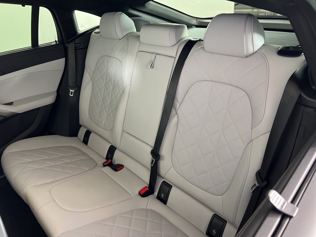 2023 Bmw X6 xDrive40i photo 4