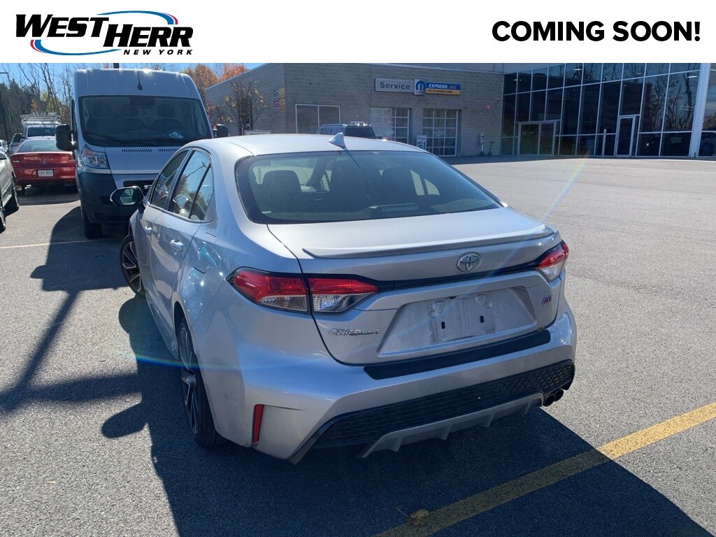 Used 2022 Toyota Corolla SE Sedan