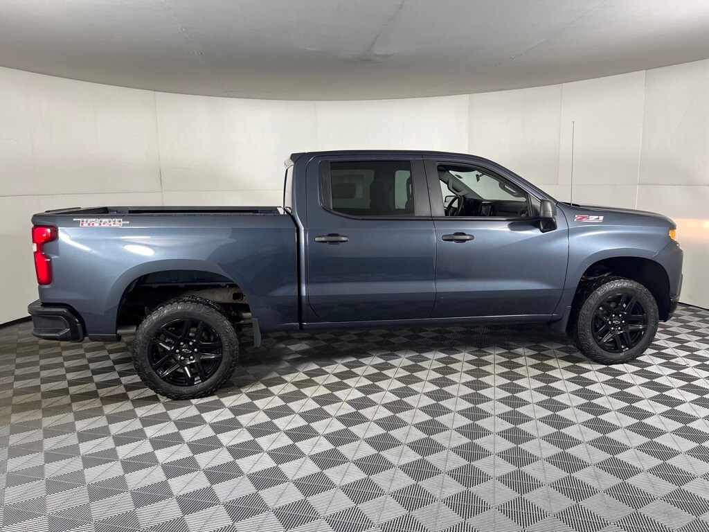 2022 Chevrolet Silverado 1500 Custom Trail Boss photo 3