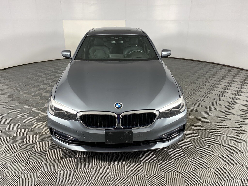 2019 Bmw 530i xDrive photo 2