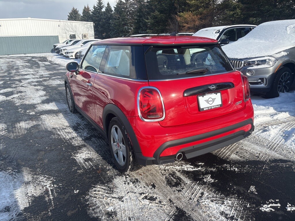 Used 2022 MINI Hardtop 2 Door Hatchback