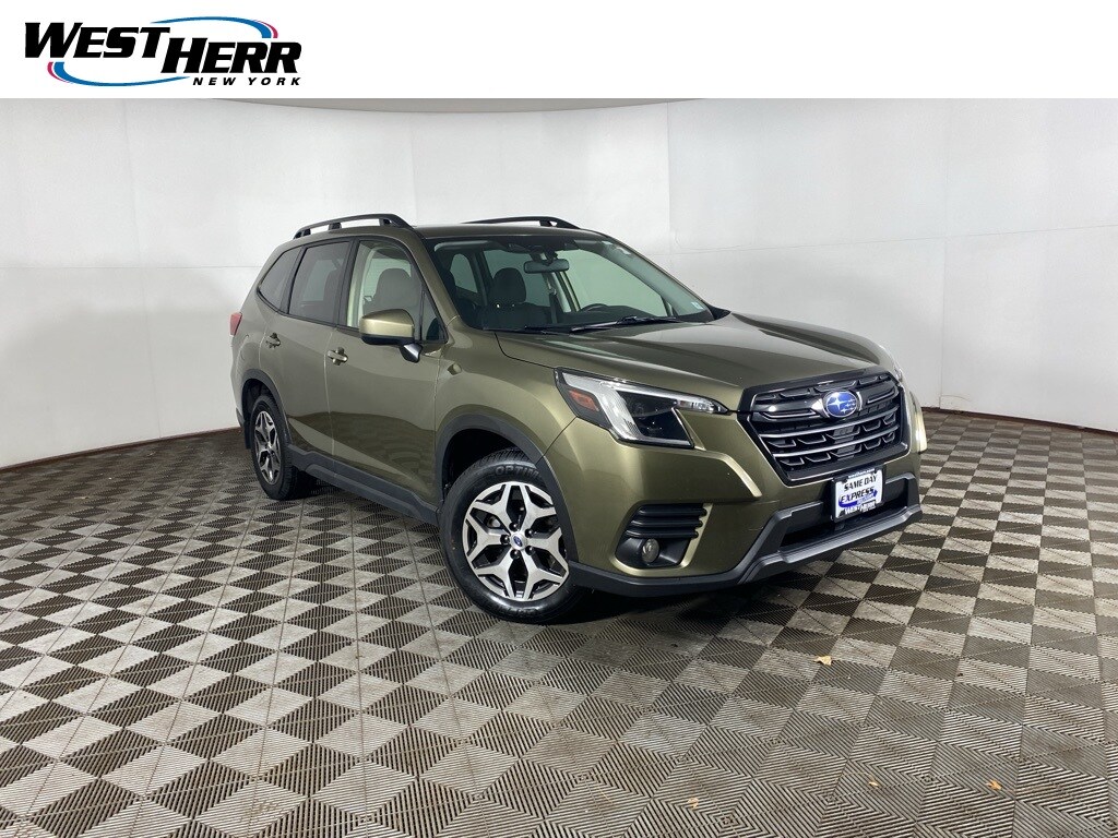 Used 2023 Subaru Forester Premium SUV