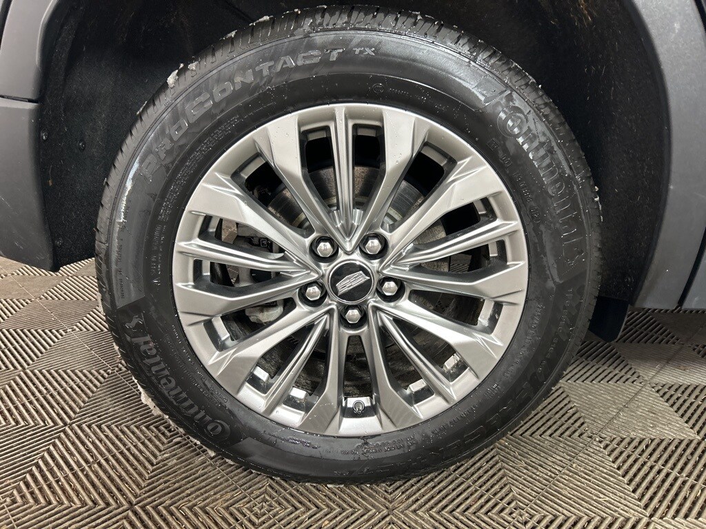 Used 2024 CADILLAC XT4 Premium Luxury SUV