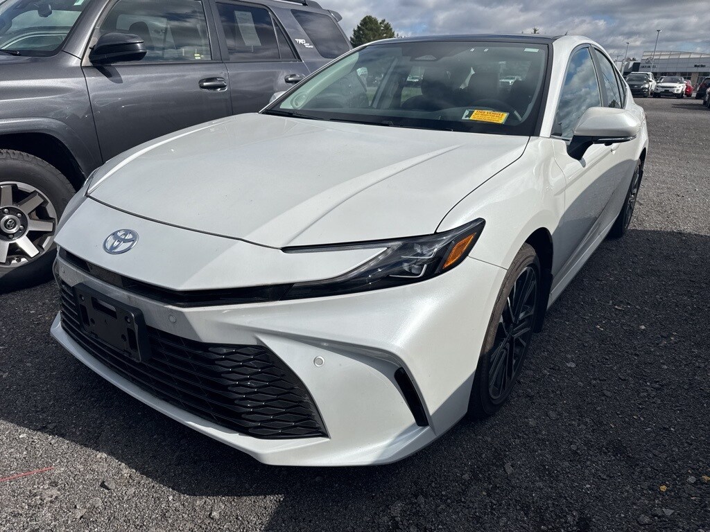 Used 2025 Toyota Camry XSE Sedan