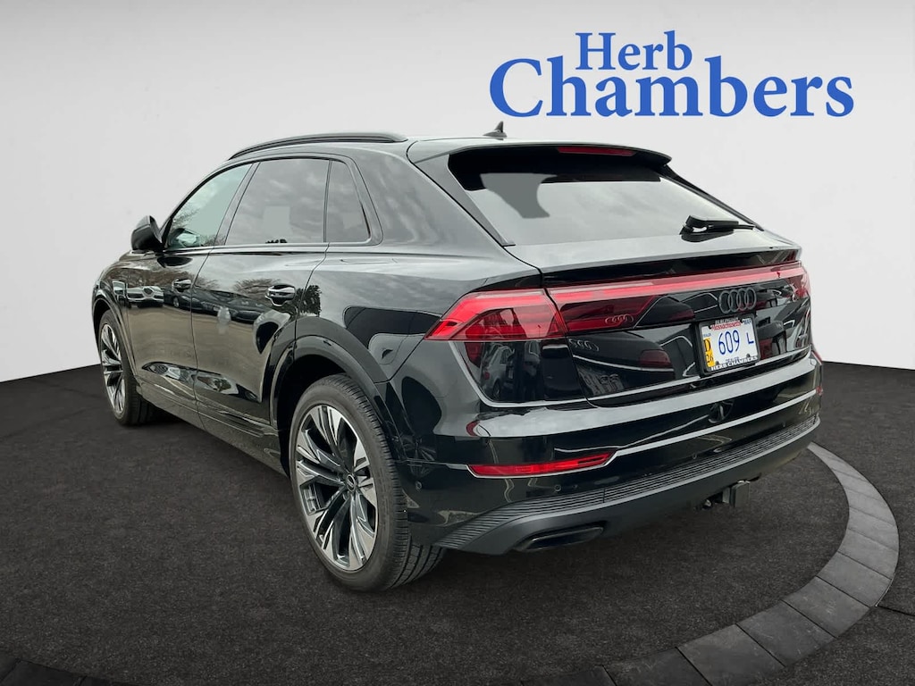 Used 2025 Audi Q8 55 Premium SUV
