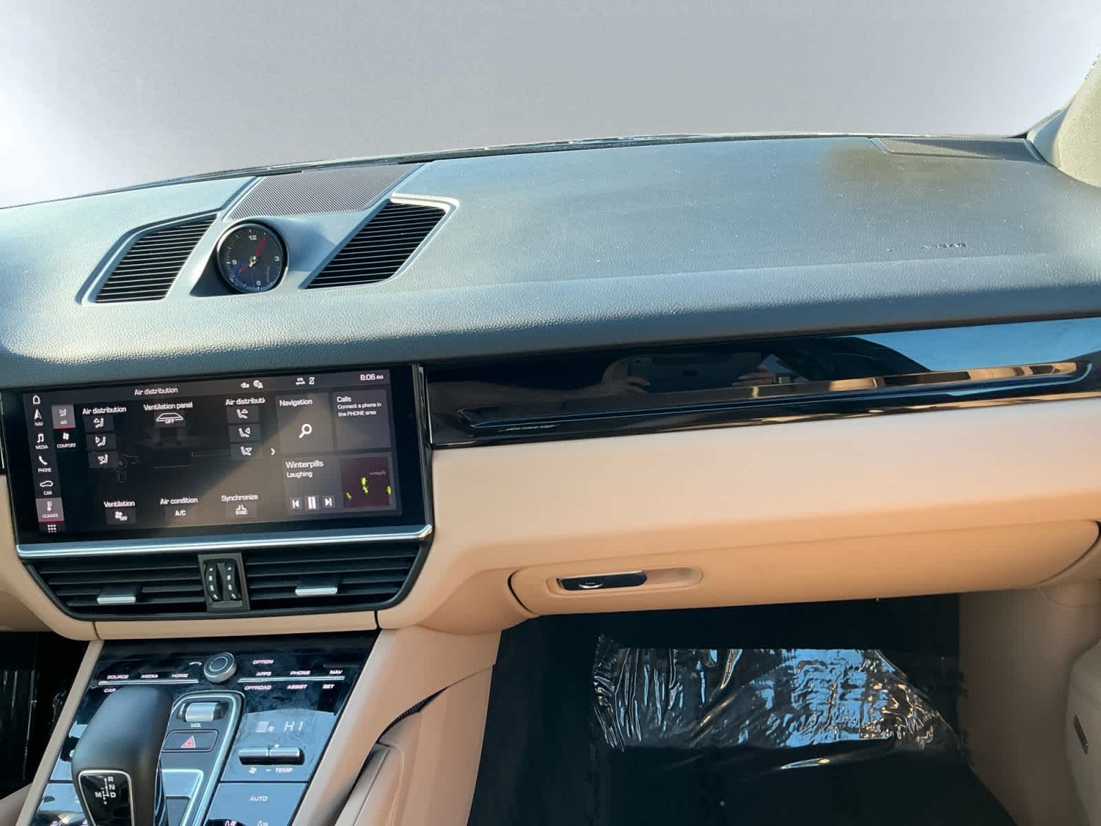 used 2021 Porsche Cayenne car, priced at $32,998