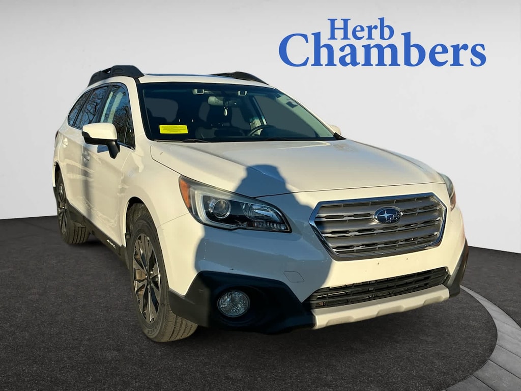 Used 2015 Subaru Outback 2.5i Limited w/Moonroof/KeylessAccess/Nav/EyeSight SUV