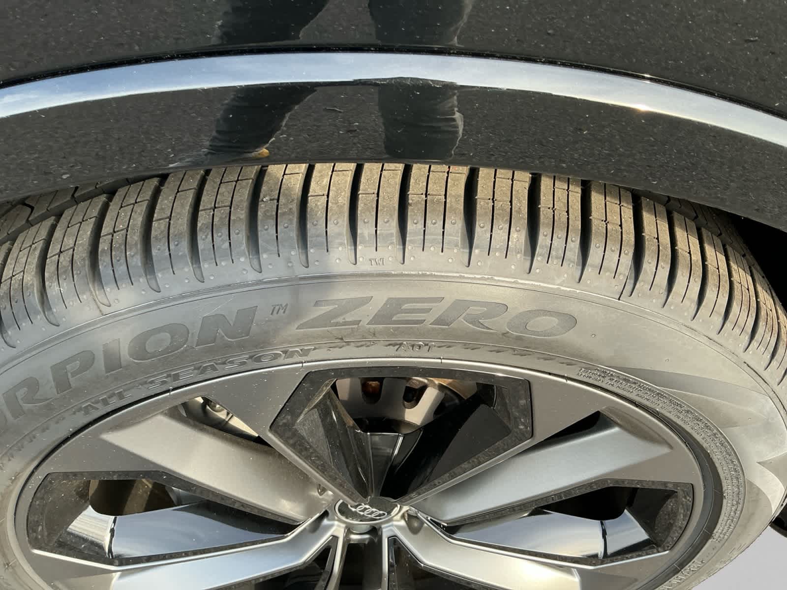 new 2026 Audi Q7 car, priced at $77,745