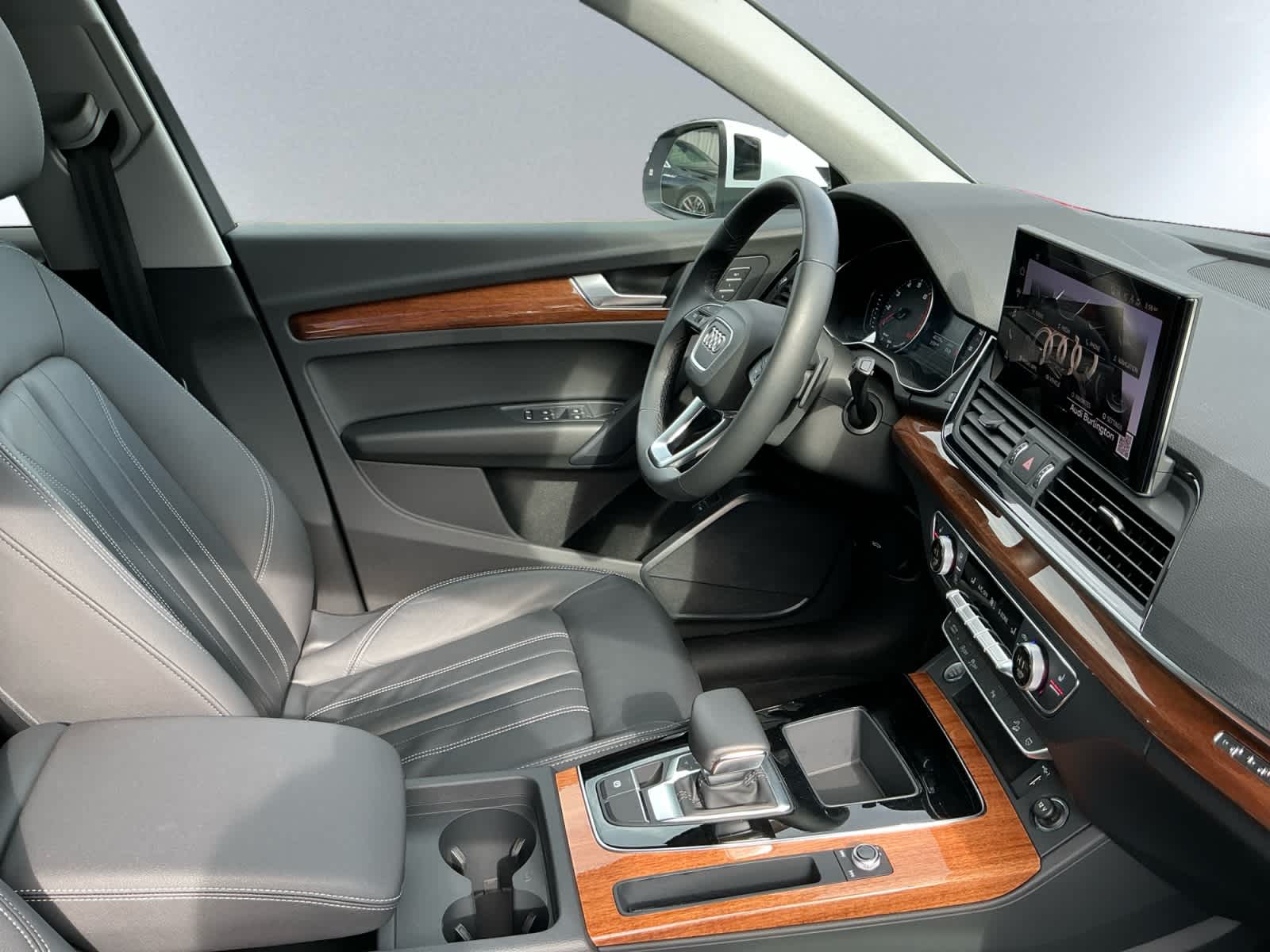 used 2023 Audi Q5 car, priced at $28,548