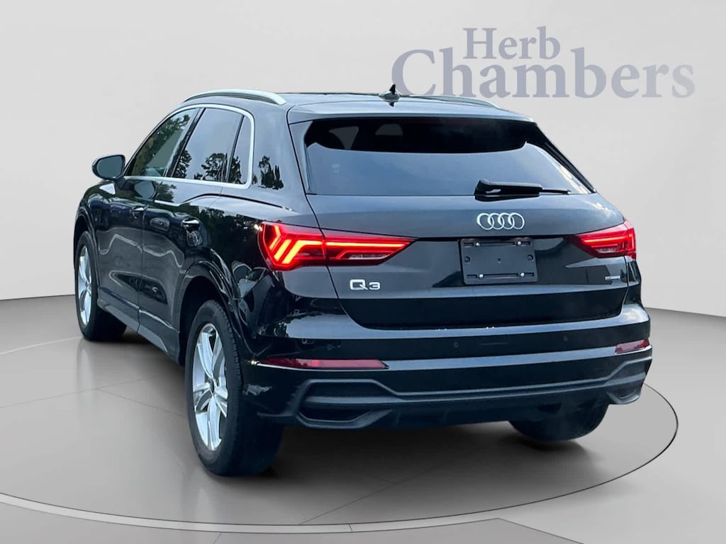 Used 2024 Audi Q3 45 S line Premium SUV