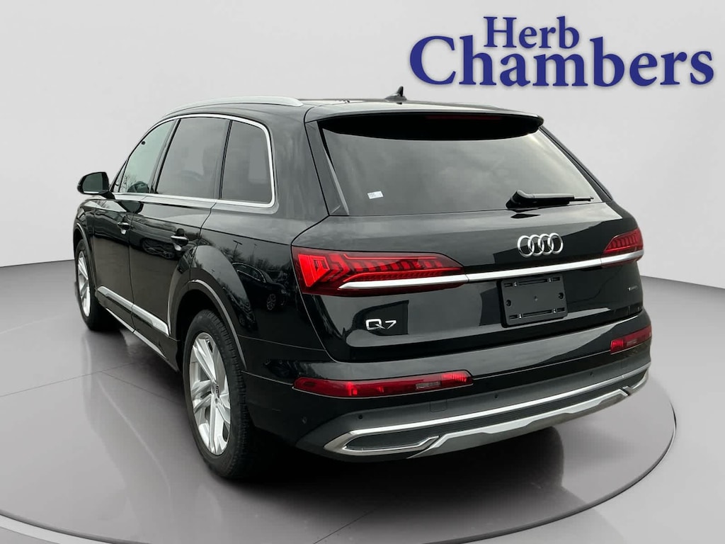 Used 2023 Audi Q7 45 Premium SUV