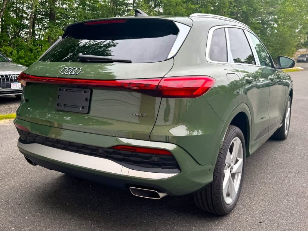 new 2025 Audi Q5 car, priced at $59,180