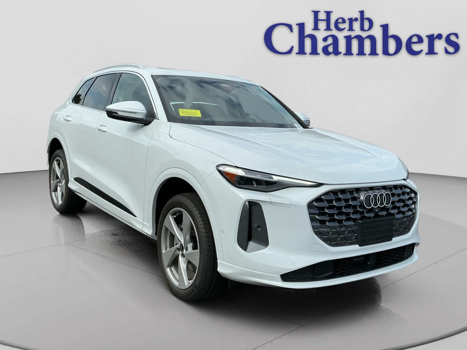 new 2025 Audi Q5 car, priced at $59,655