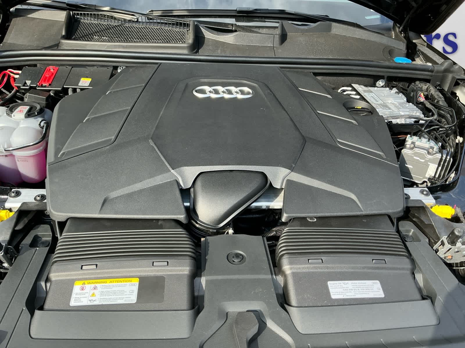 new 2026 Audi Q7 car, priced at $78,445