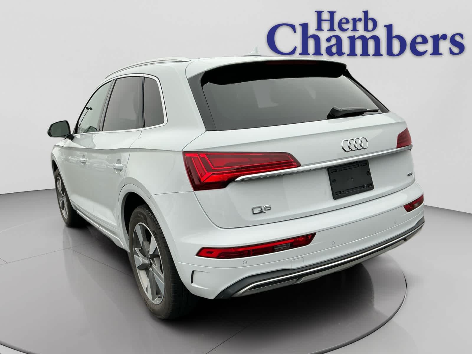 used 2022 Audi Q5 car, priced at $29,497