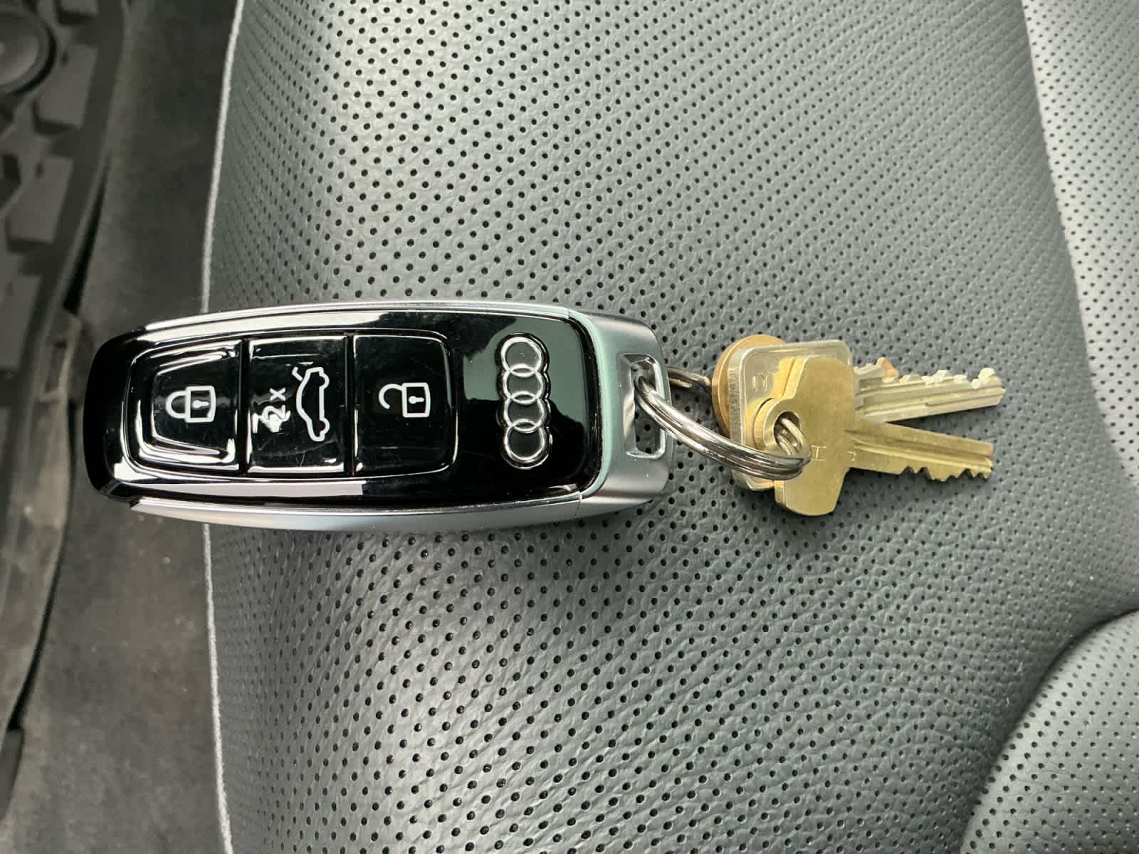 new 2026 Audi Q8 car, priced at $86,450