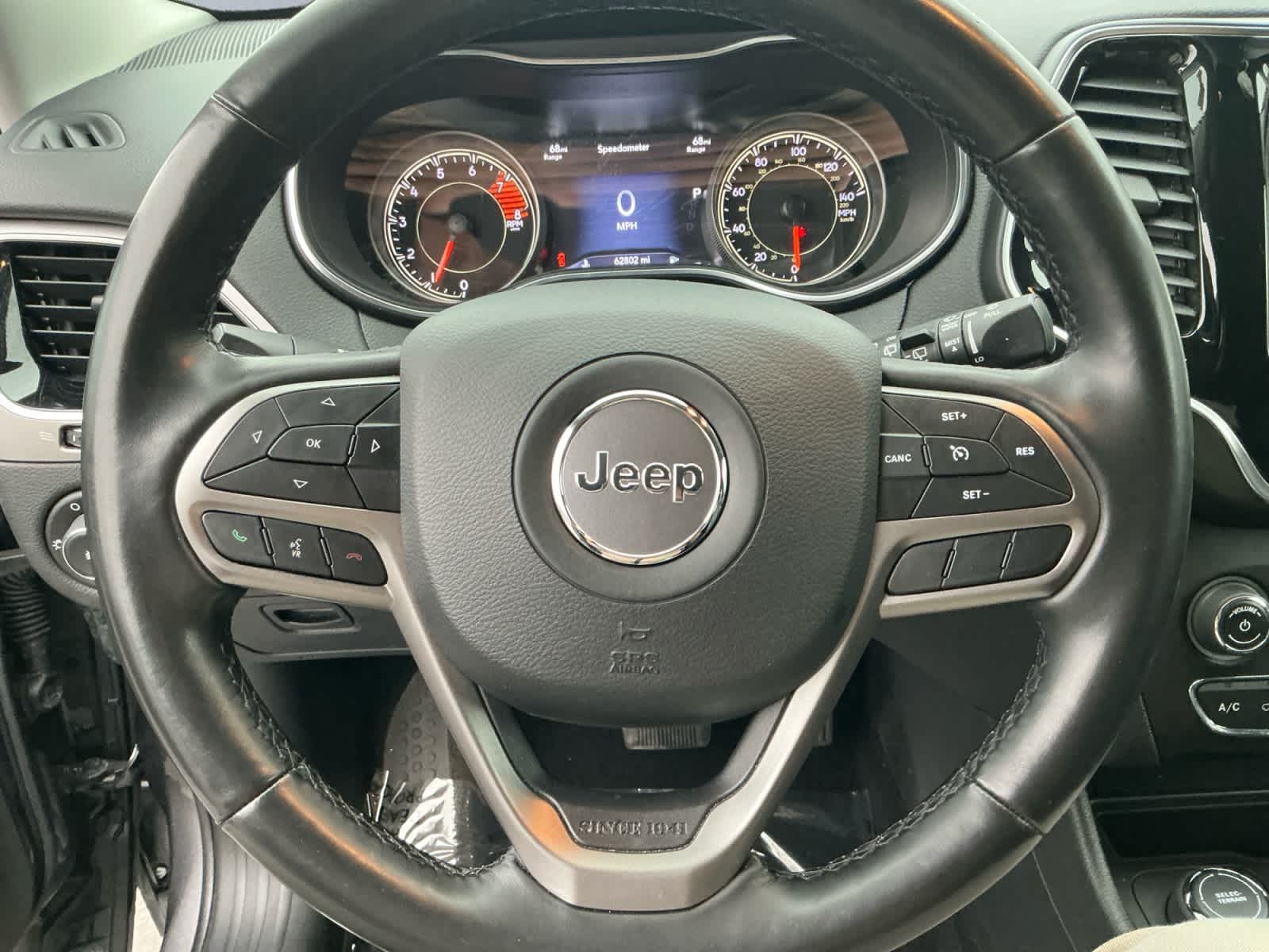 used 2020 Jeep Cherokee car, priced at $15,998