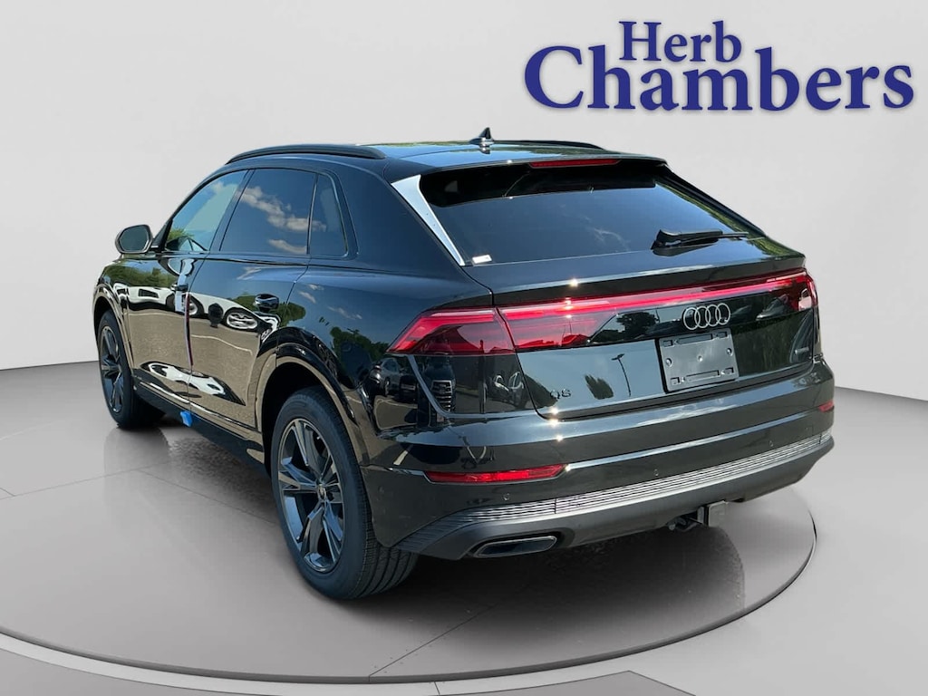 New 2026 Audi Q8 Premium SUV