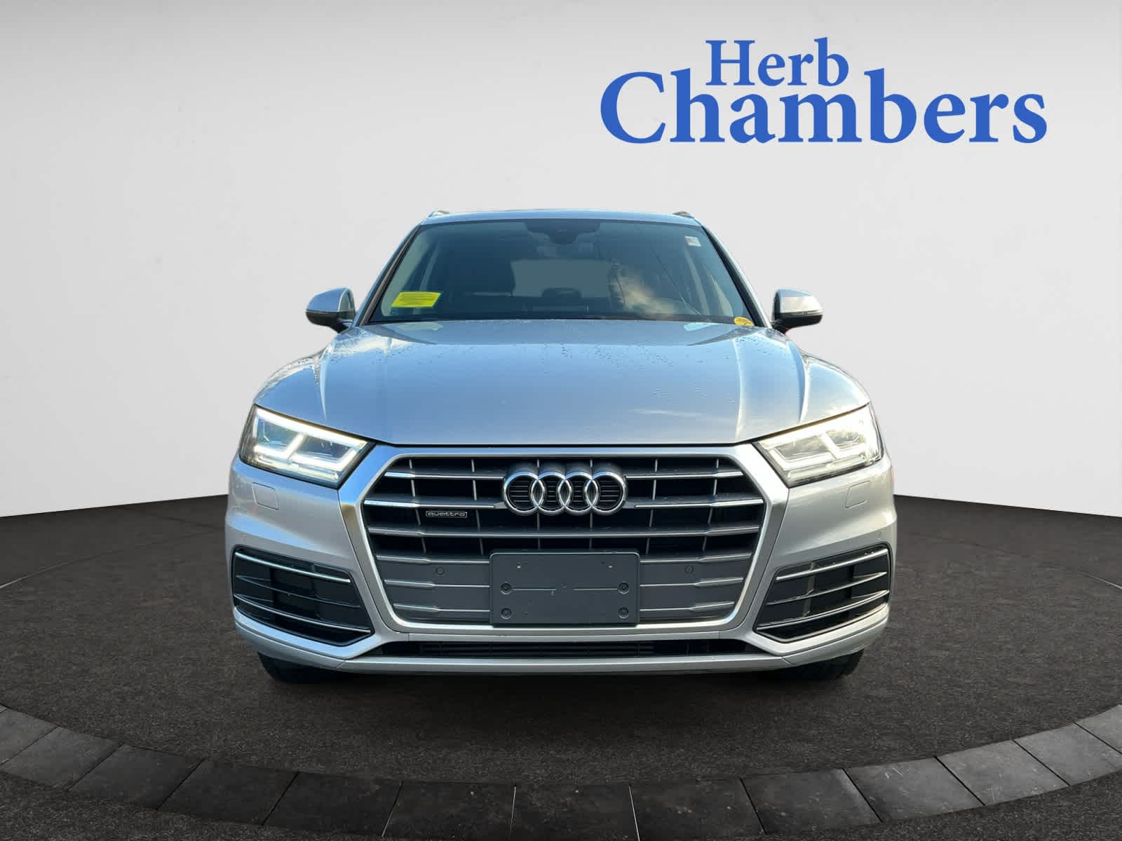 2018 Audi Q5 2.0T Premium photo 2