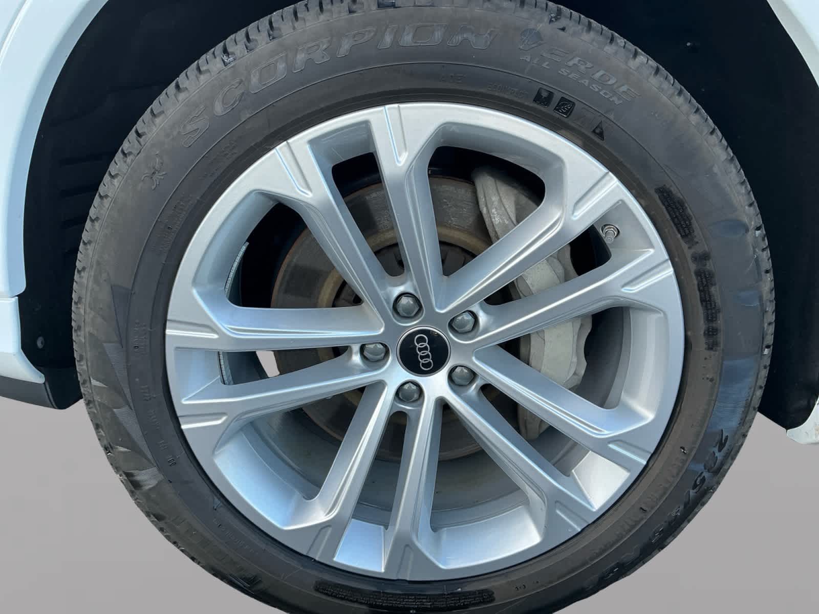 used 2025 Audi Q7 car, priced at $55,258