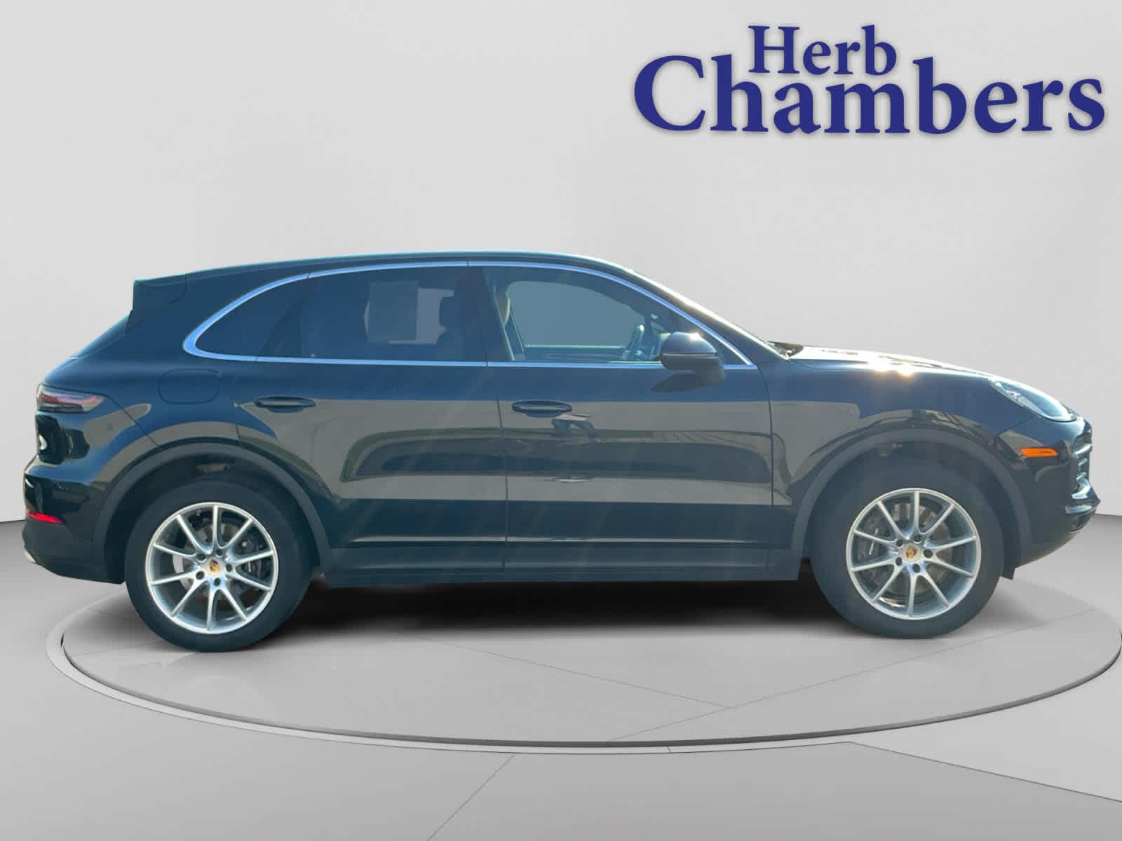 used 2021 Porsche Cayenne car, priced at $32,998