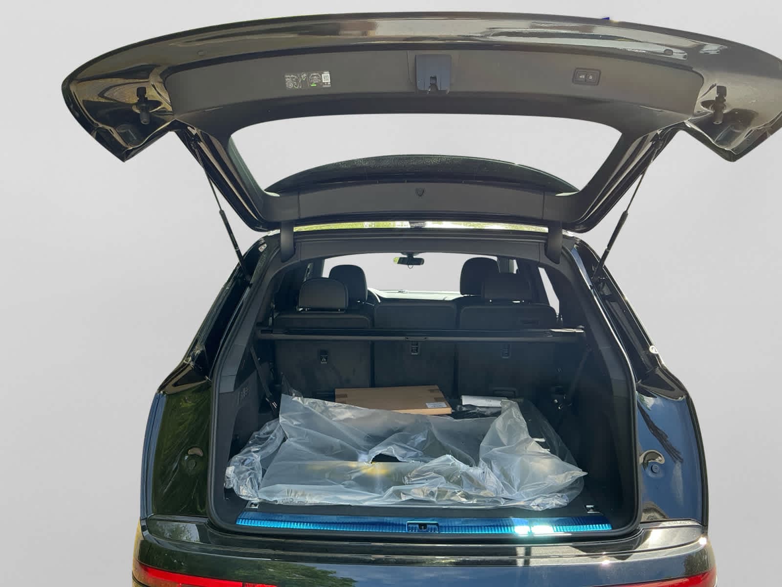 2026 Audi Q7 Premium Plus - Photo 4