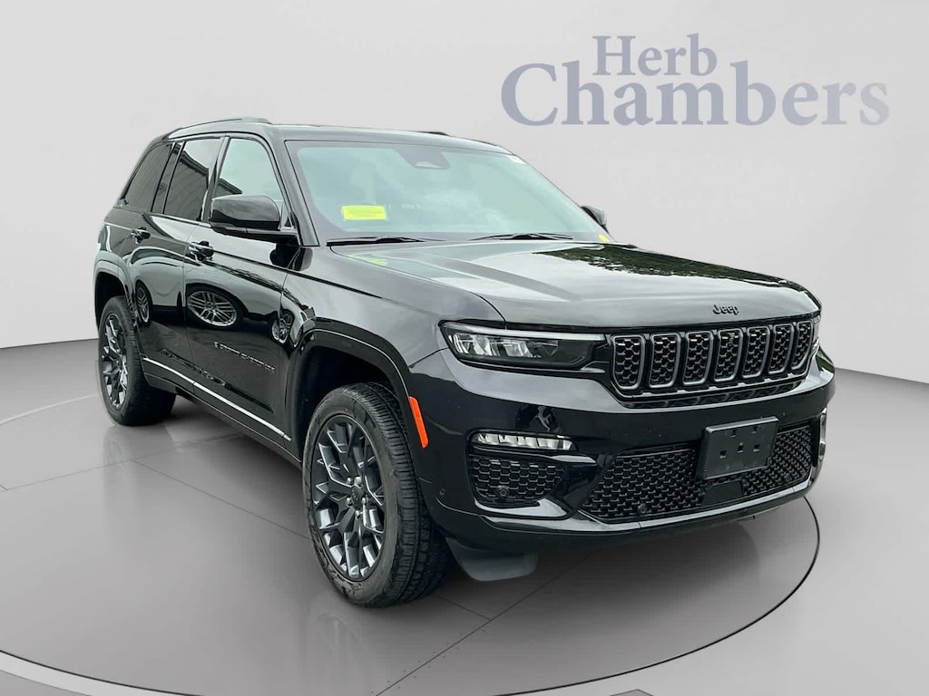 Used 2025 Jeep Grand Cherokee Summit SUV