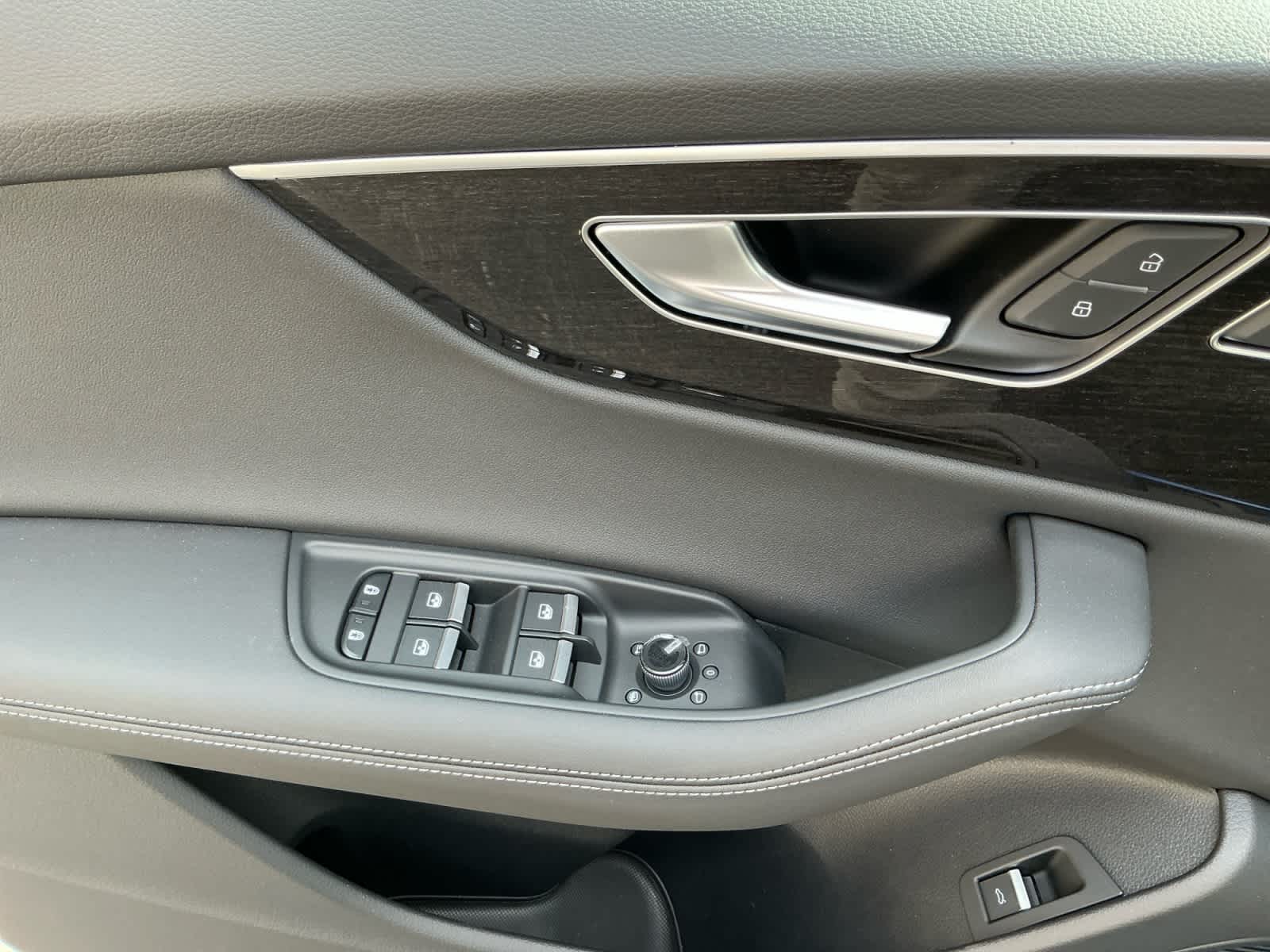 new 2026 Audi Q8 car, priced at $86,300