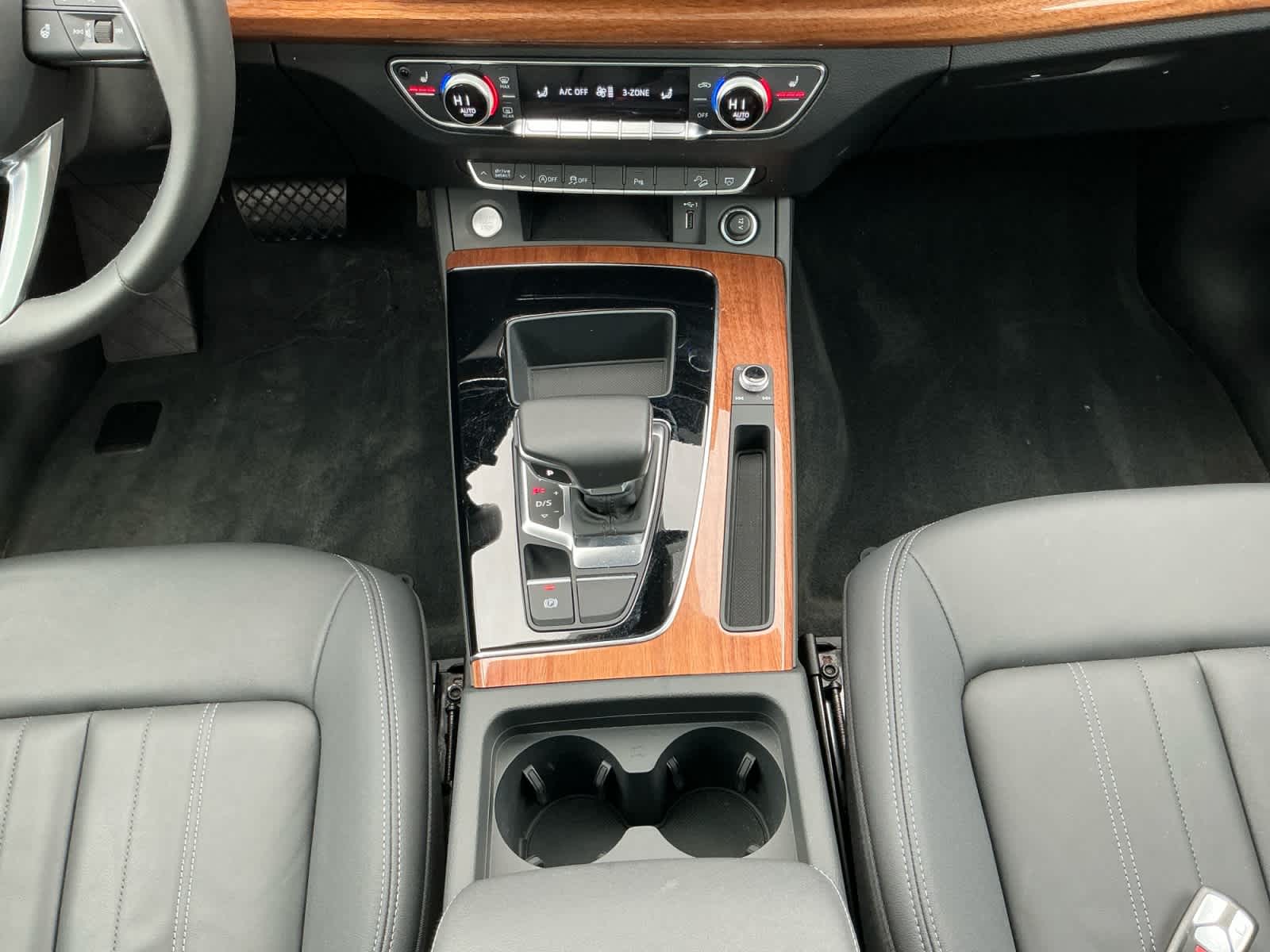 used 2023 Audi Q5 car, priced at $31,498