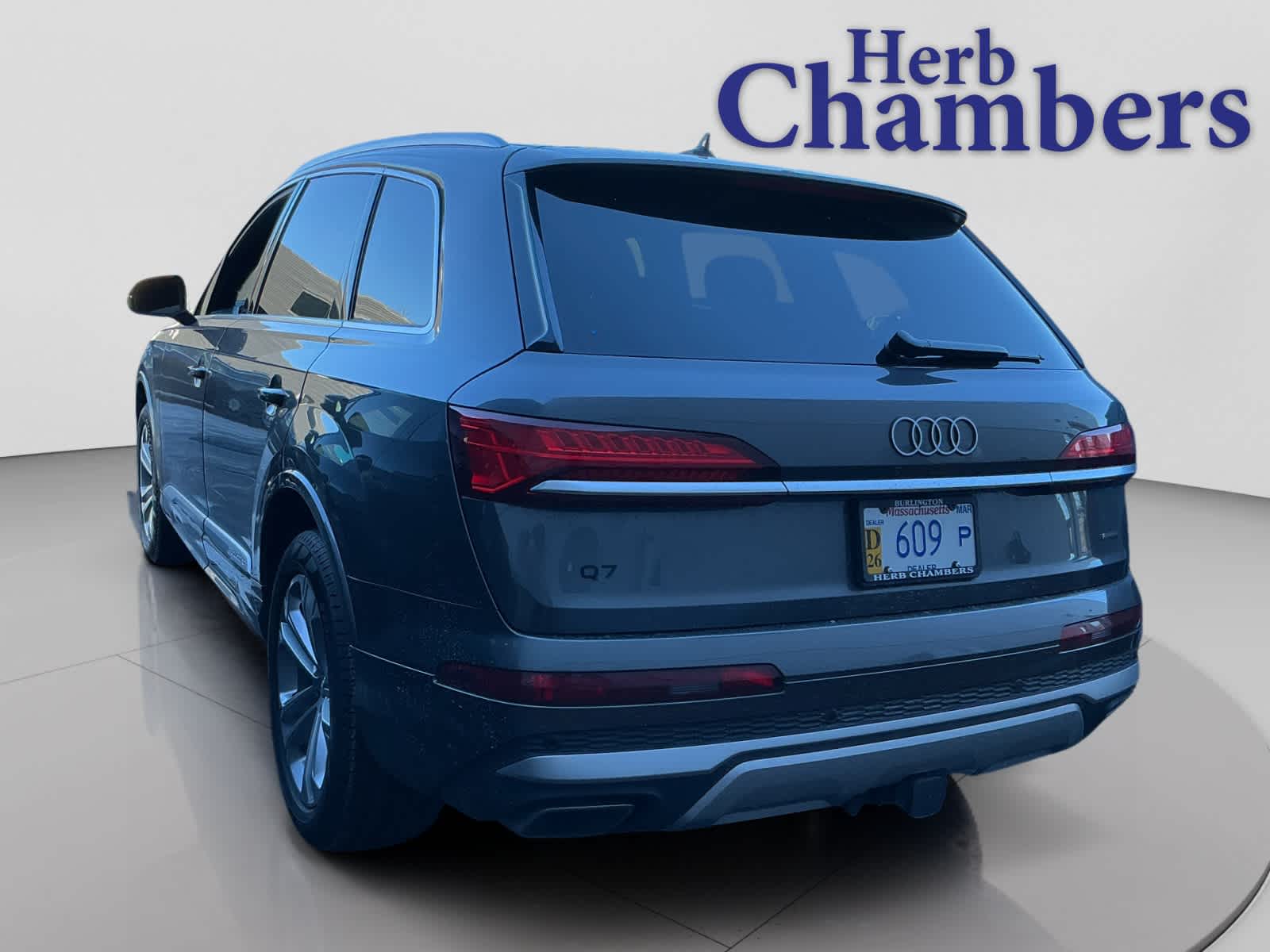 2025 Audi Q7 45 Premium photo 3