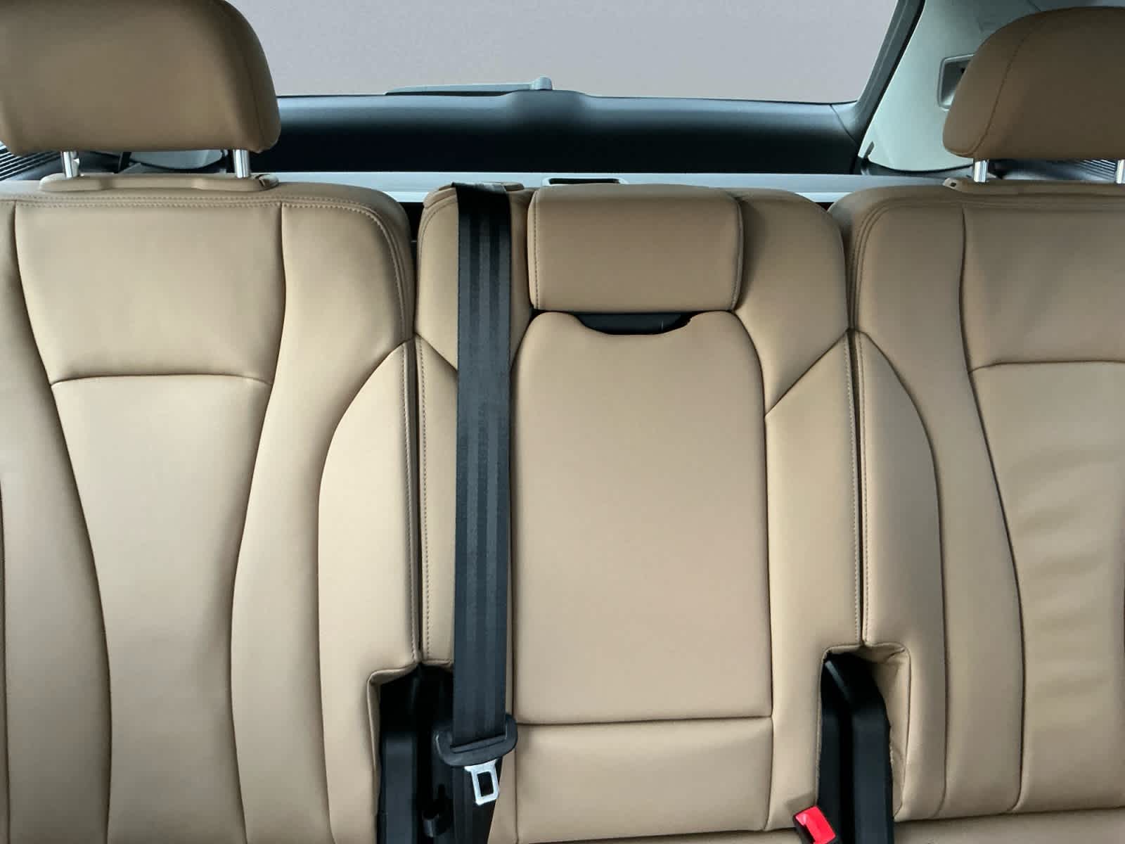 new 2026 Audi Q7 car, priced at $71,445